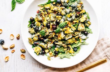 Blueberry Eggs Breakfast Salad