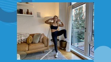 Move 1: Standing Obliques Crunch