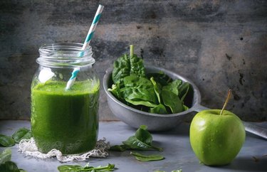 Green Lantern Smoothie Low-Carb Vegan Breakfast Recipes