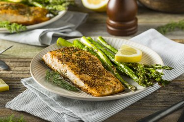 Organic Pan Seared Salmon and asparagus, as an example of food on an obesity diet plan