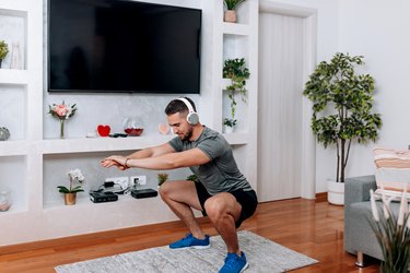 10-Minute Full Body Workout Without the Gym 