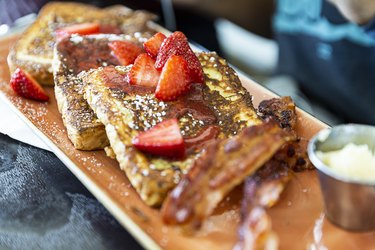 French Toast and Strawberries