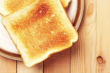 Toasted white bread