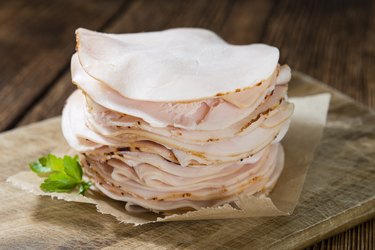 Heap of sliced histamine-rich Chicken Breast Fillet