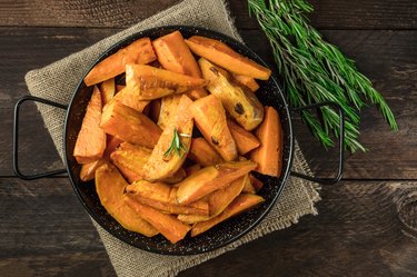 Overhead photo of roasted yams (sweet potatoes) in pan