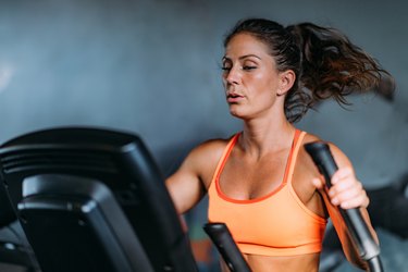 How to Burn 500 Calories, According to Personal Trainers