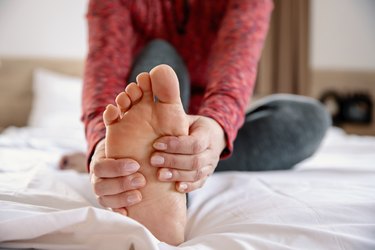 Foot arch pain on sale not plantar fasciitis