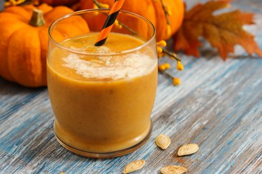 l-citrulline-rich pumpkin next to a pumpkin smoothie