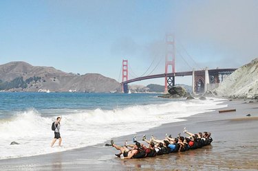 People doing Goruck Challenge