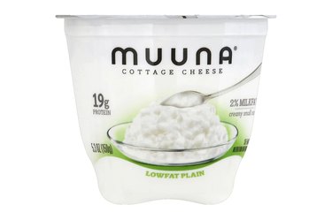 Muuna Plain Low-Fat Plain Cottage Cheese