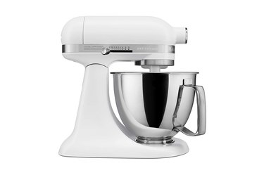 Kitchenaid Artisan Mini Plus Stand Mixer，最好的关节炎厨房工具之一