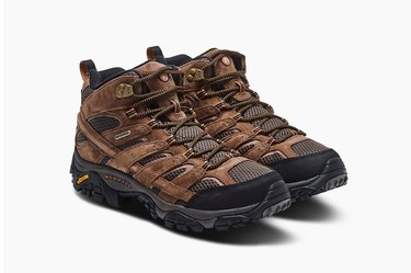 Merrell Moab 2, one of the best boots for flat feet
