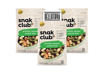Snak Club Protein Power Trail Mix as best high protein vegetarian snacks