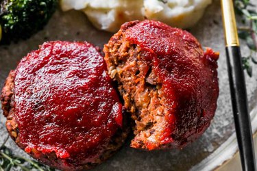 High Protein Muffin Tin Dinner Vegetarian BBQ Meatloaf Minis with a red glaze, broccoli and mashed potatoes