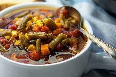 https://www.bunsinmyoven.com/instant-pot-vegetable-soup/