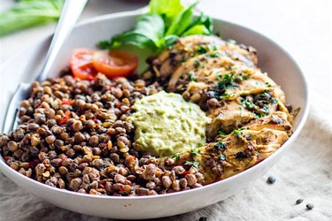 Crock Pot Chicken With Garlic Sauce and Lentils