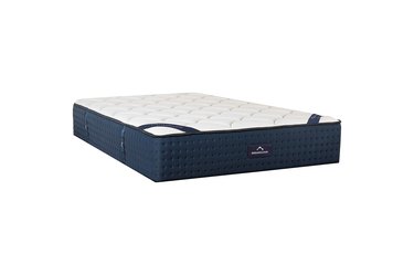 DreamCloud Luxury Hybrid Mattress, one of the best mattresses for heavy people
