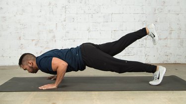 7. Push-Up + Leg Lift