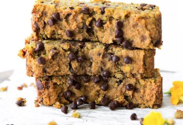 Vegan Zucchini Bread Low-Carb Vegan Breakfast Recipes