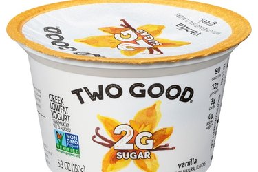 Two Good Low Fat Lower Sugar Vanilla Greek Yogurt