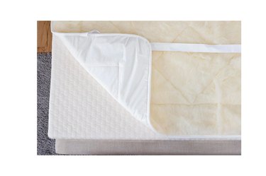 PlushBeds Reversible Mattress Pad, one of the best mattress pads