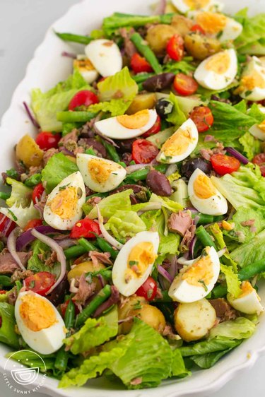 nicoise salad, a high-protein salad for weight loss