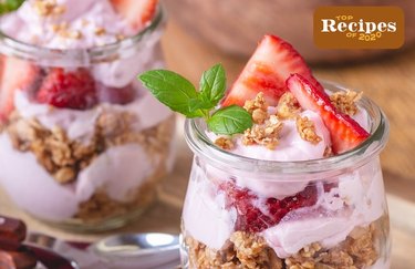 Overnight Strawberries & Crème Oatmeal (No-Cook!) Overnight Oats Recipes
