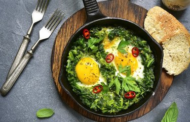 Southern-Style Green Breakfast Skillet with toasted bread and forks