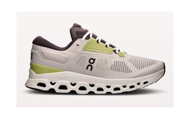 On Cloudstratus 3, one of the best breathable shoes