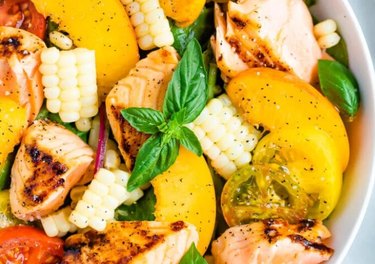 Grilled Salmon Salad with Peaches and Corn