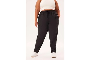 Girlfriend Collective Black Stretch Woven Jogger as best Labor Day sale workout clothes