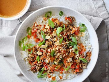 Hoisin Stir-Fry Bowls With Spicy Peanut Sauce