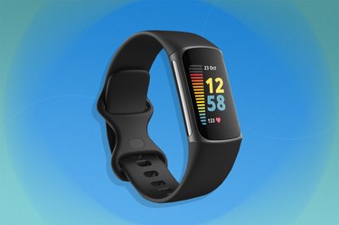 Fitbit Charge 5 as best pedometer.