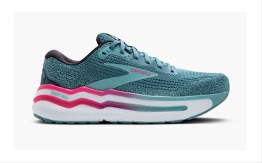 Brooks Ghost Max 2, one of the best shoes for heel spurs