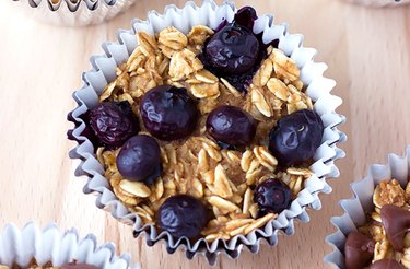Customizable Baked Oatmeal Muffin cups with blueberries and chocolate chips