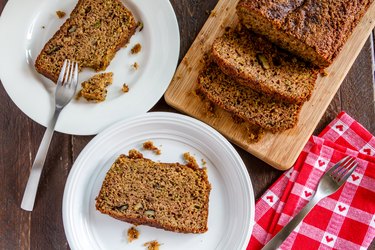 Homemade Zucchini and Cinnamon Bread