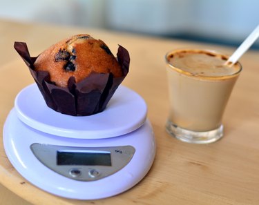 HOW TO USE A DIGITAL SCALE TO MEASURE ANYTHING! Hair color(dye), food, etc.  