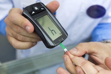 Measuring blood sugar