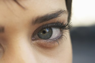 Young woman, close-up, portrait