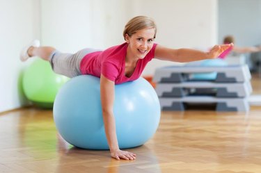 Does Bouncing on an Exercise Ball Help Strengthen Your Core?