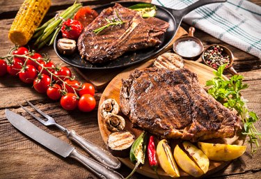 Beef steaks with grilled vegetables