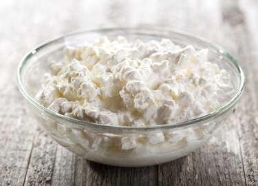 bowl of cottage cheese