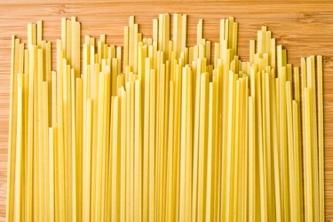 Dry spaghetti noodles