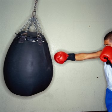 Super-Efficient boxing bag fill machine 