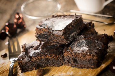 Baking cake in a dark pan