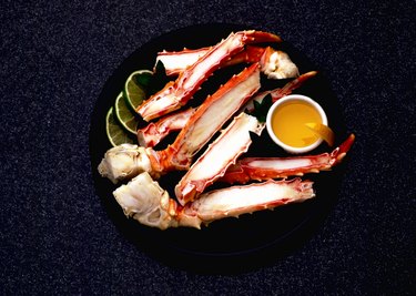 How Many Calories in One Pound of Snow Crab Legs?