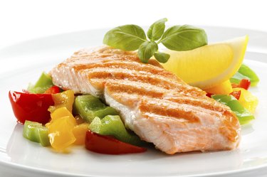 Grilled salmon and vegetables