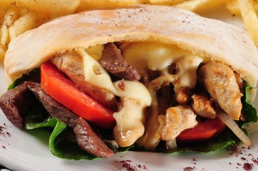 Gyros sandwich