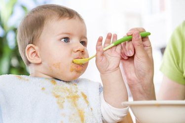 How to Bake a Sweet Potato for Babies | Livestrong.com