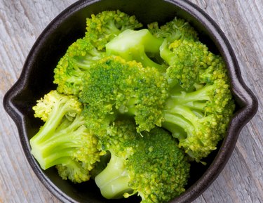 Crunchy Boiled Broccoli